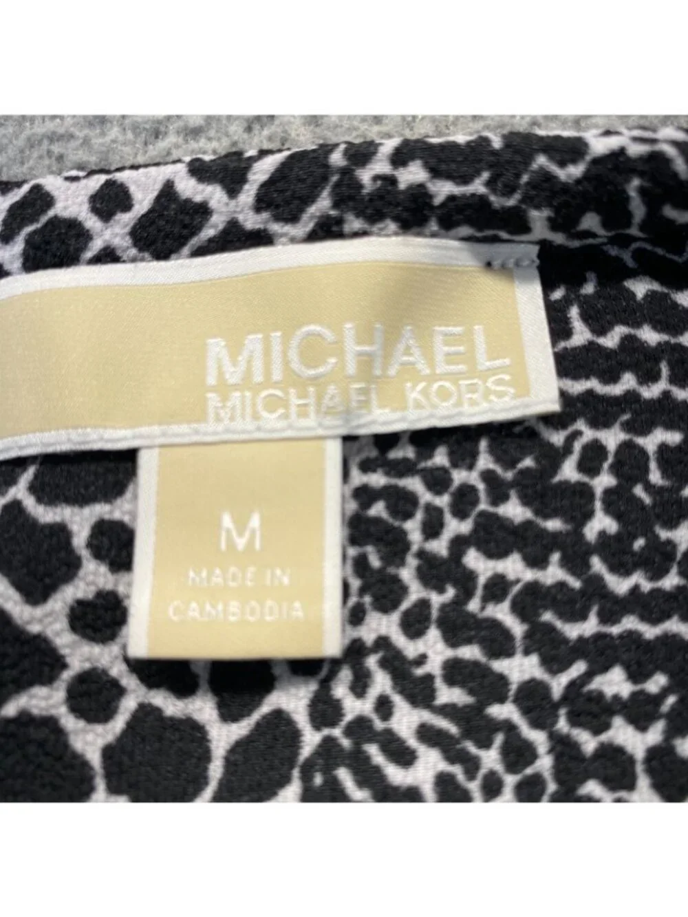 Michael Kors Women's Long Sleeve Ruffled Top Chocolate Animal Print Size M
